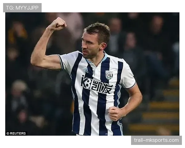 西布朗新签防守铁闸，后防线实力大增剑指升级