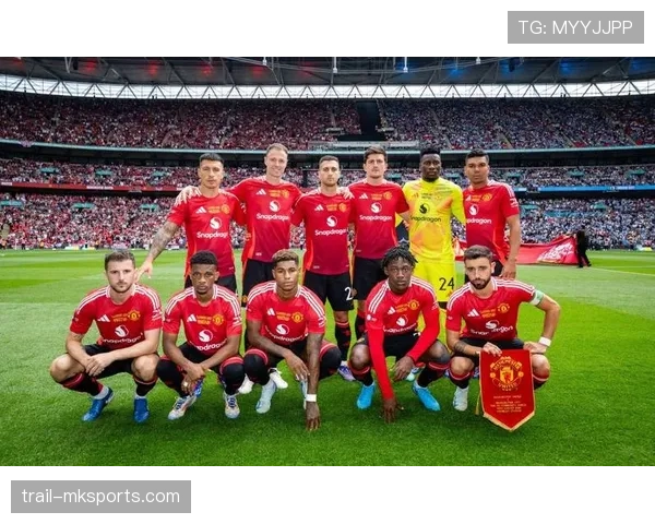 曼联投入巨资但决策逻辑混乱，问题已对赛季走势形成制约